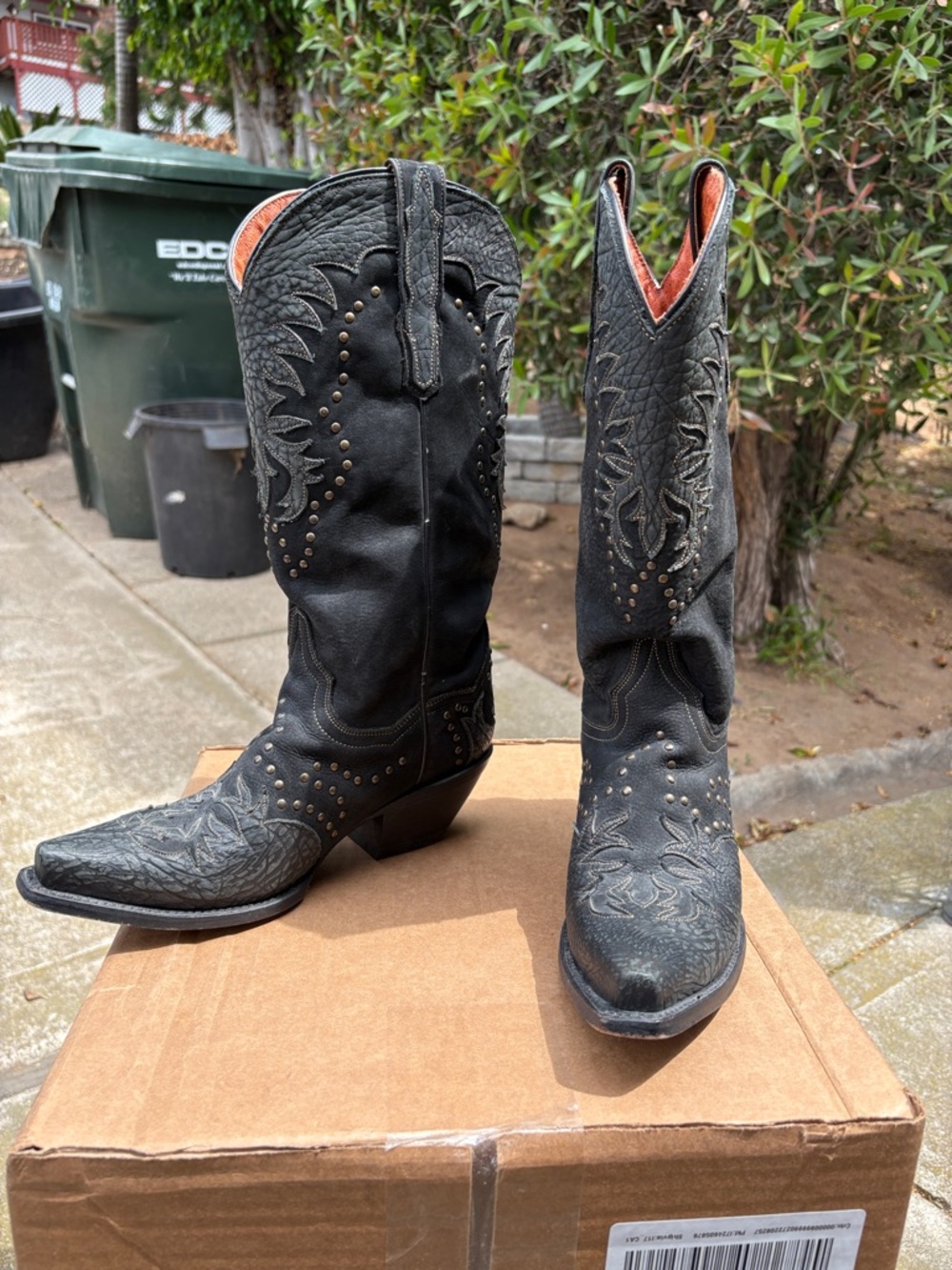 Dan Post Black Studded Western Cowboy Boots size 6